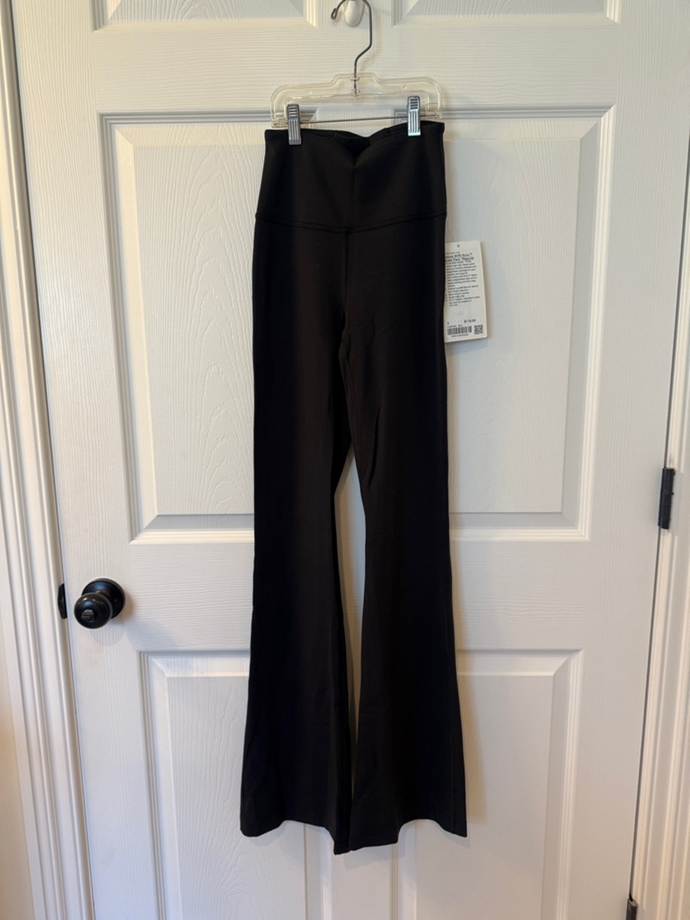 Lululemon Groove SHR Nulu Flared Pant Regular Size 2 Black